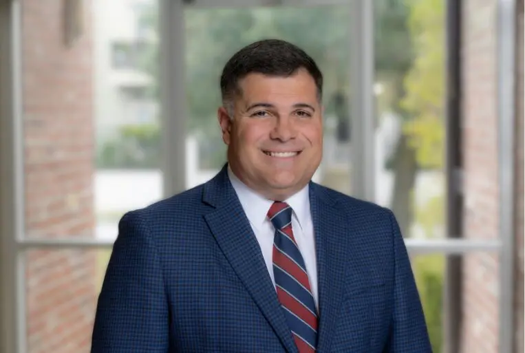 Steven Ramos Headshot